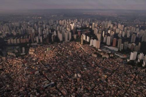 رشد اقتصادی بزرگ ترین اقتصاد آمریکای لاتین نزولی شد