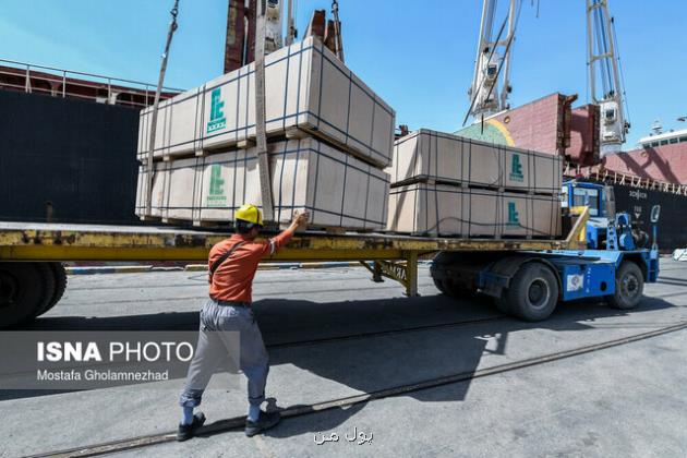 با وجود افزایش نرخ ارز نیمایی از بخش خصوصی انتظار دارند کالاهای وارداتی را ارزان بفروشد