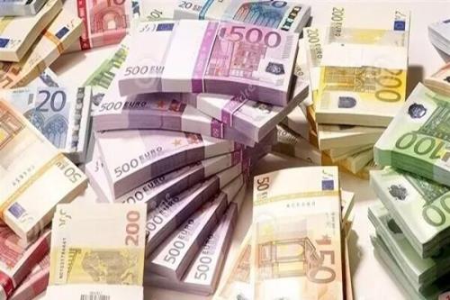 ۱۵ و نیم میلیارد دلار ارز مورد نیاز واردات تامین شد