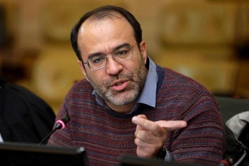 بانکهای ما بانک هایی دو زیست هستند