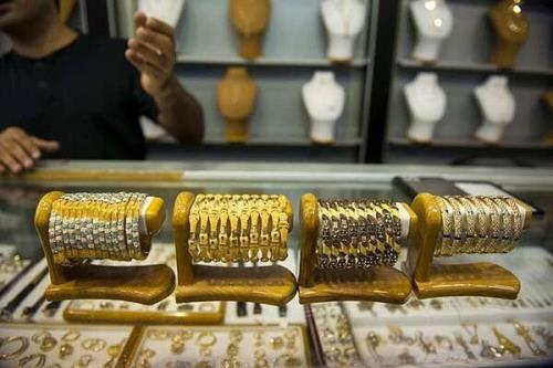 افزایش جزئی قیمت طلا و سکه در بازار داخلی به رغم ثبات بهای جهانی اونس
